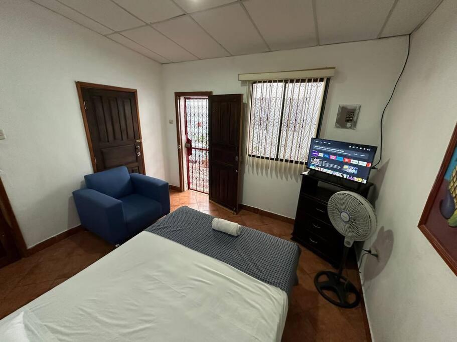 Apartamento Nilxon / Habitacion Granada Exterior photo